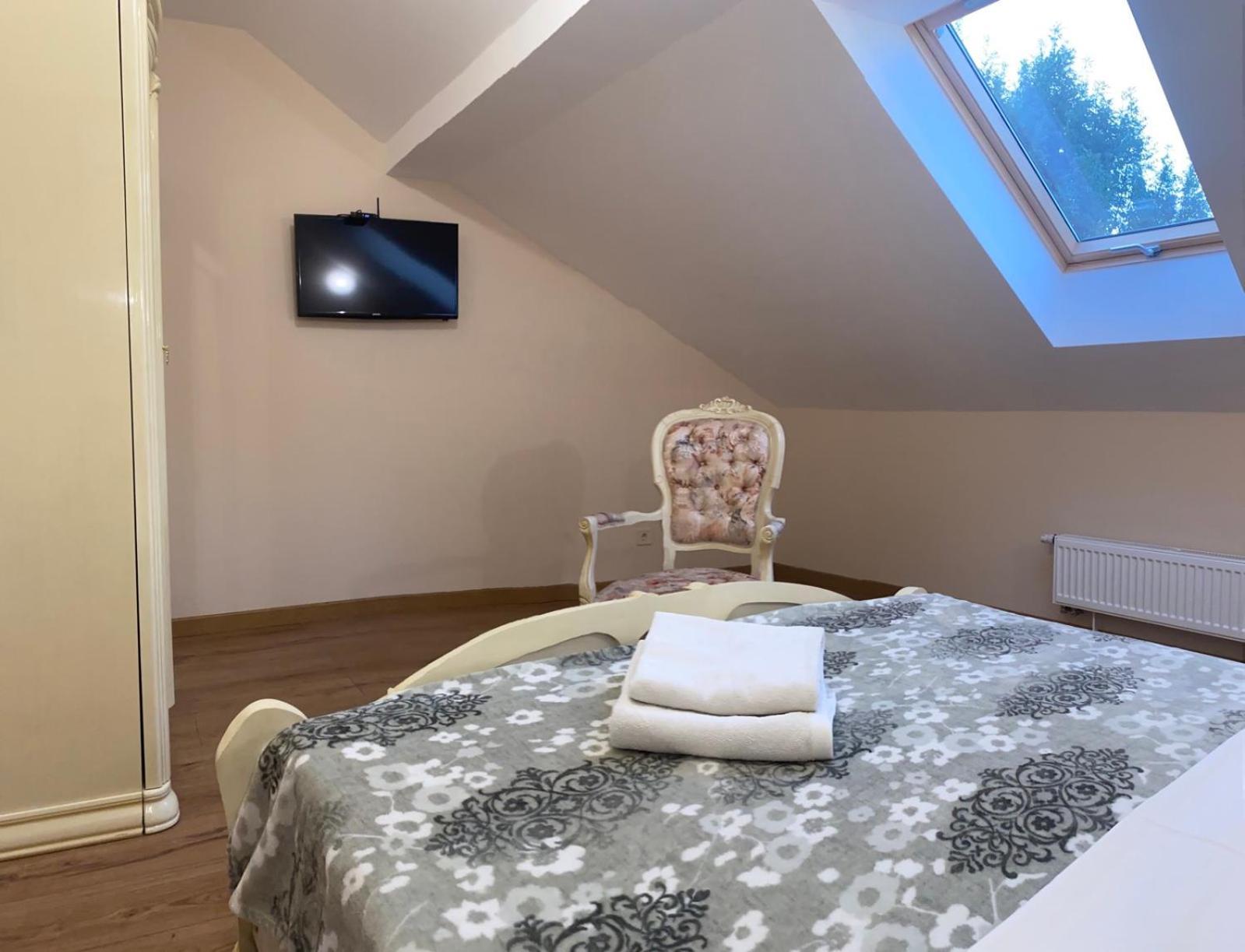 Apart Yaroslava Osmomysla 9 Square - City Center Lviv Exterior foto
