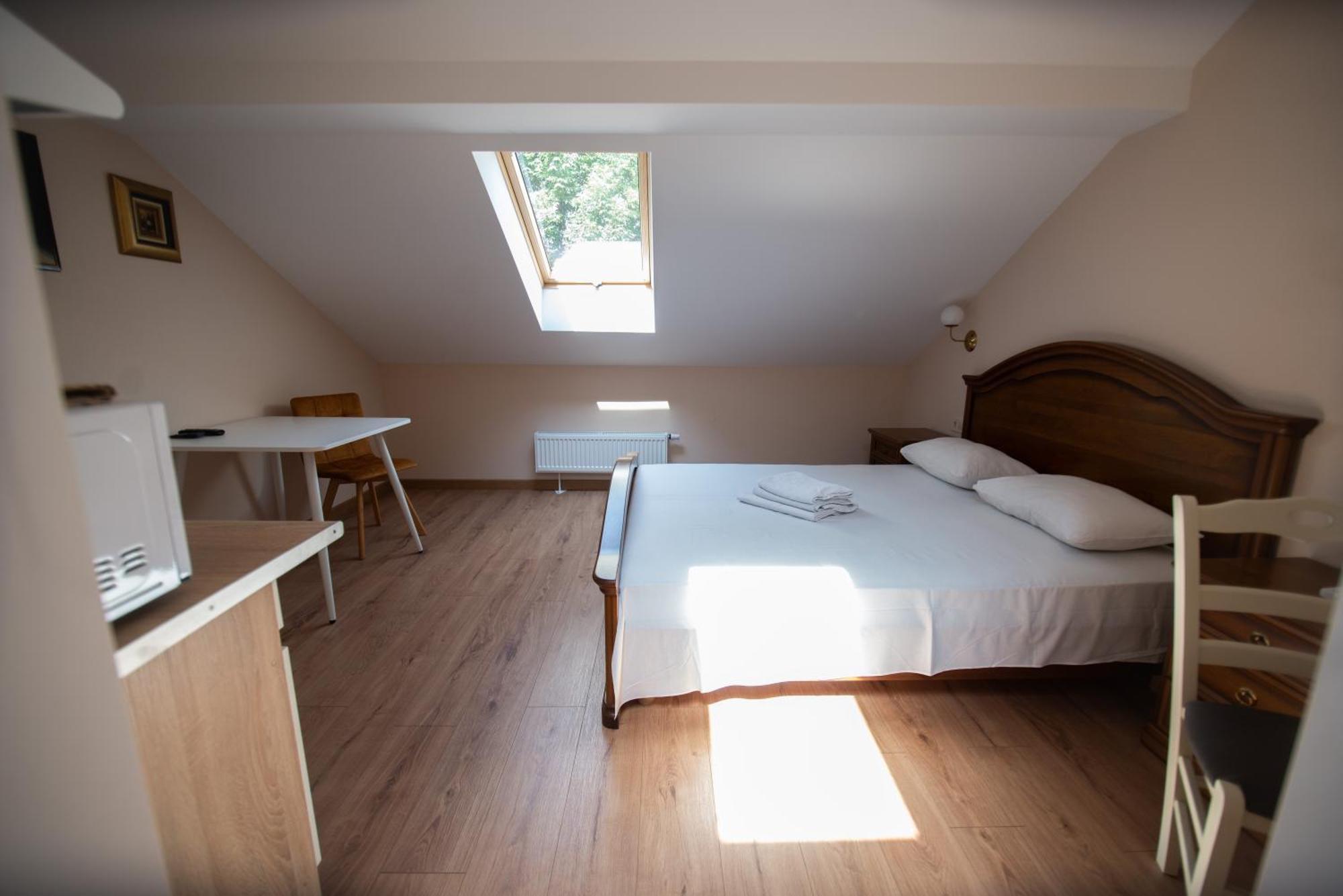Apart Yaroslava Osmomysla 9 Square - City Center Lviv Quarto foto